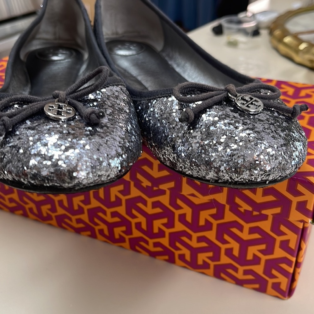 Tory Burch Chelsea Ballet Glitter Shoes - Picture 3 of 4